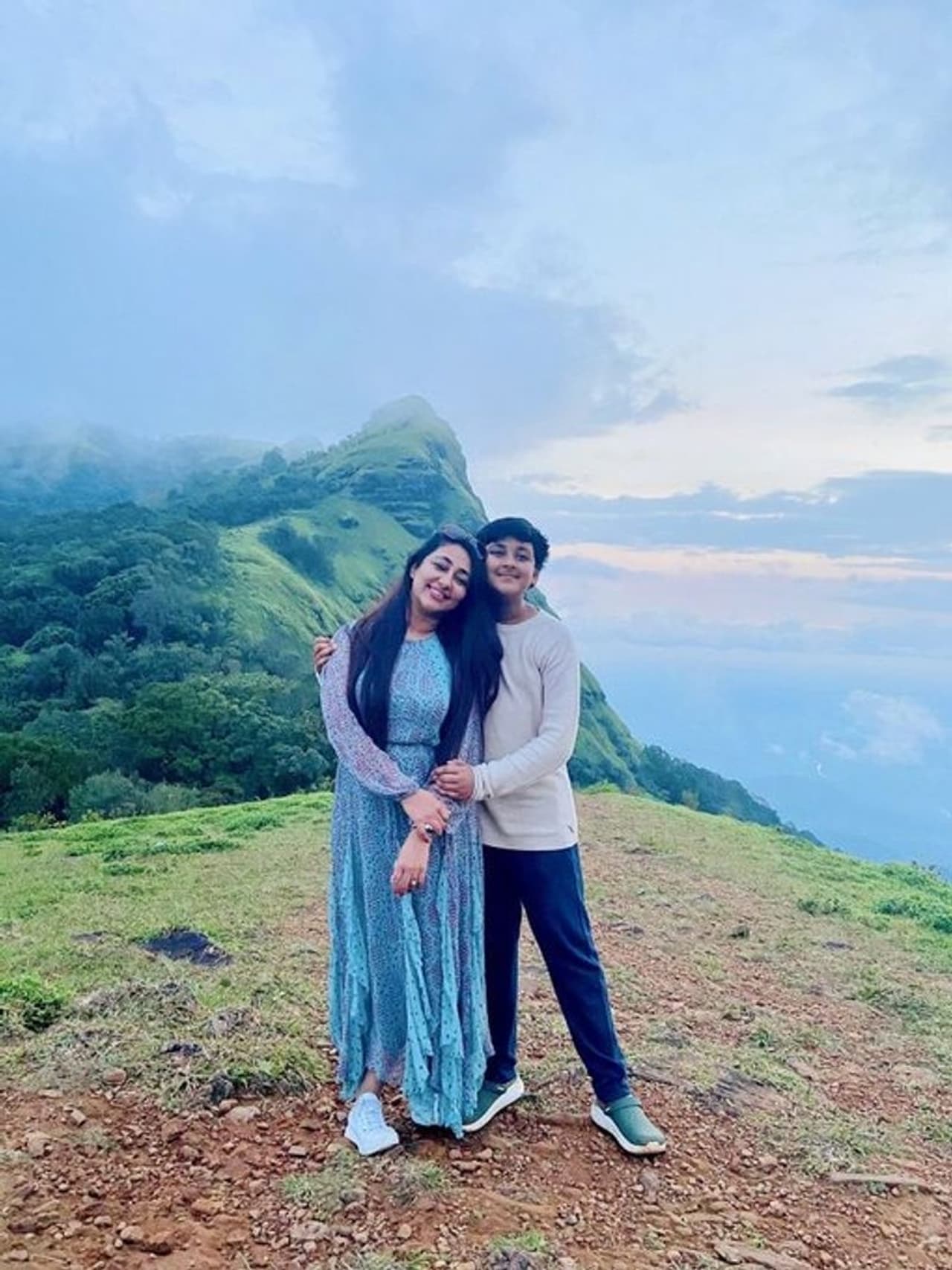 <p>ಚಾಲೆಂಜಿಂಗ್ ಸ್ಟಾರ್ ದರ್ಶನ್ ಹಾಗೂ ವಿಜಯಲಕ್ಷ್ಮಿ ಮಗ ವಿನೀಶ್ಗೆ 12ನೇ ಜನ್ಮದಿನದ ಸಂಭ್ರಮ.</p> <p>ಚಾಲೆಂಜಿಂಗ್ ಸ್ಟಾರ್ ದರ್ಶನ್ ಹಾಗೂ ವಿಜಯಲಕ್ಷ್ಮಿ ಮಗ ವಿನೀಶ್ಗೆ 12ನೇ ಜನ್ಮದಿನದ ಸಂಭ್ರಮ.</p>