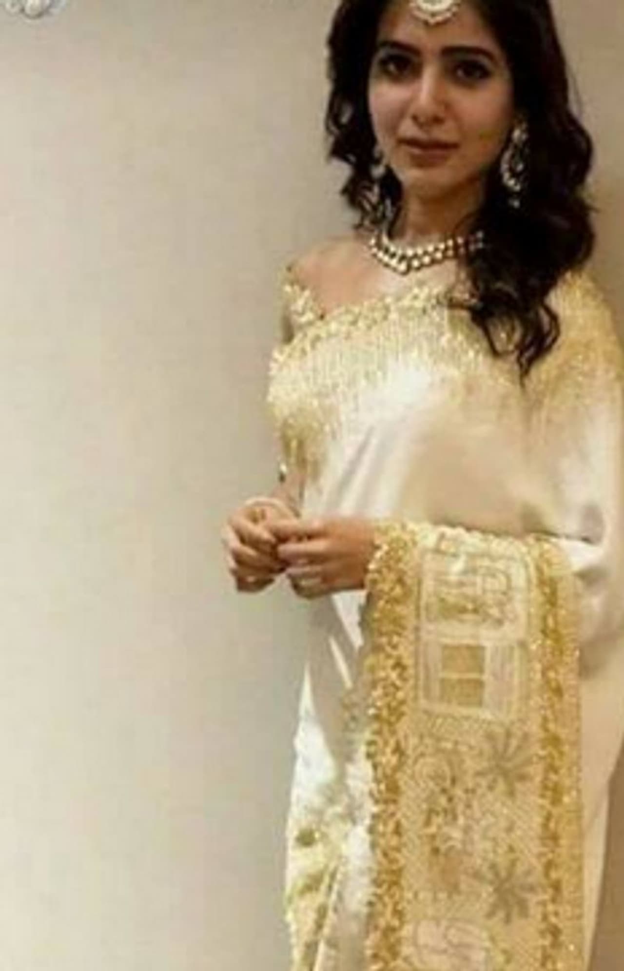 <p>ഗൗതം വാസുദേവ് മേനോന്റെ യെ മായ ചേസവ എന്ന സിനിമയിലൂടെയായിരുന്നു സാമന്ത വെള്ളിത്തിരയില് എത്തിയത്.</p> <p>ഗൗതം വാസുദേവ് മേനോന്റെ യെ മായ ചേസവ എന്ന സിനിമയിലൂടെയായിരുന്നു സാമന്ത വെള്ളിത്തിരയില് എത്തിയത്.</p>