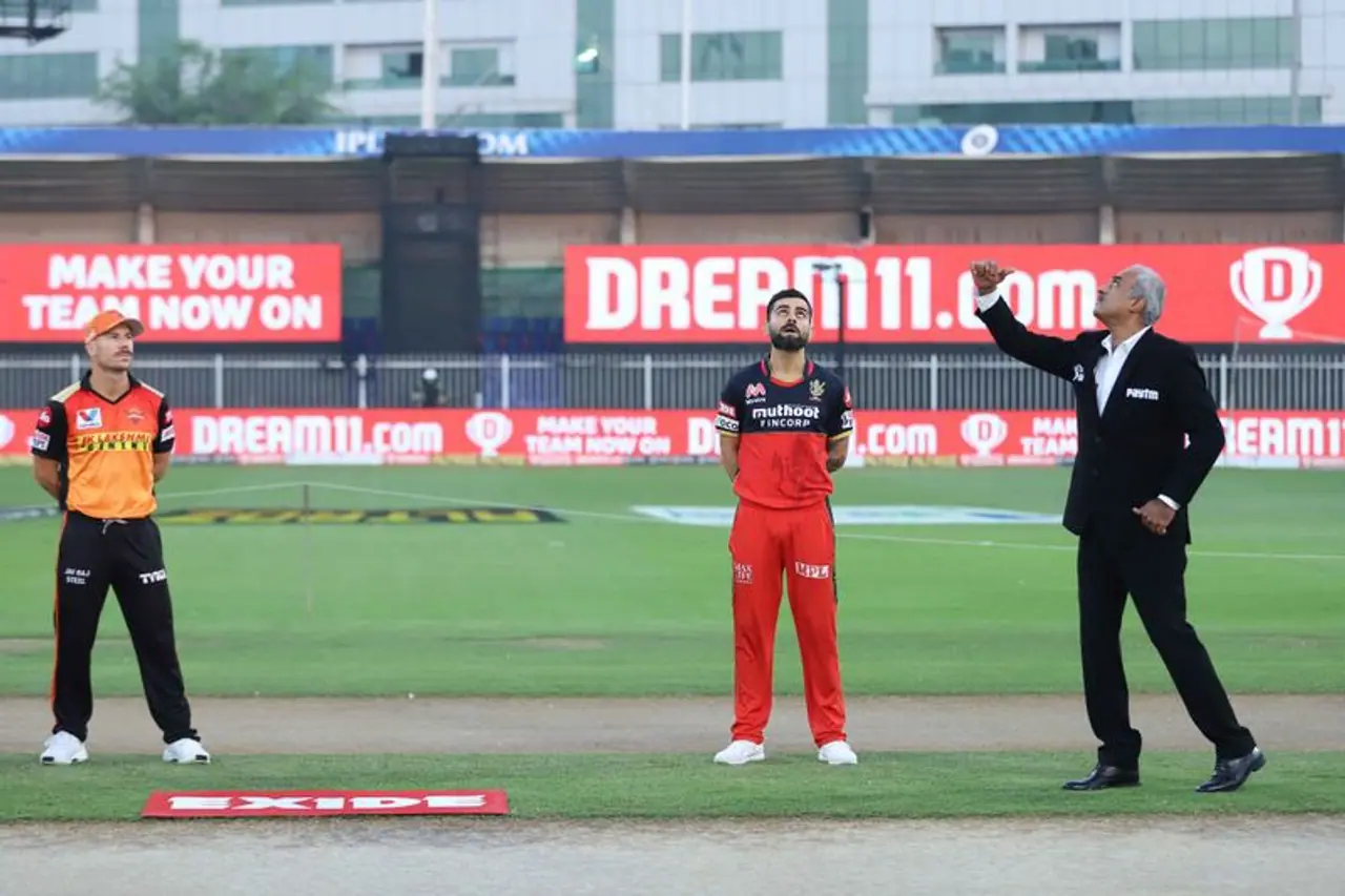 <p>1. ಟಾಸ್ ಕೈಕೊಟ್ಟಿದ್ದು ಆರ್ಸಿಬಿ ತಂಡಕ್ಕೆ ಹಿನ್ನಡೆಯಾಗಿ ಪರಿಣಮಿಸಿದ್ದು:</p> <p>1. ಟಾಸ್ ಕೈಕೊಟ್ಟಿದ್ದು ಆರ್ಸಿಬಿ ತಂಡಕ್ಕೆ ಹಿನ್ನಡೆಯಾಗಿ ಪರಿಣಮಿಸಿದ್ದು:</p>