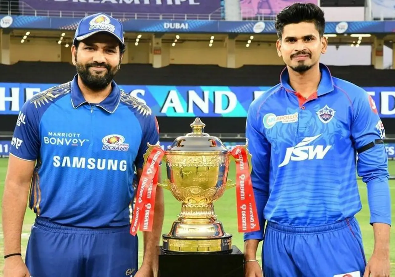 <p>ஐபிஎல் 13வது சீசனின் இறுதி போட்டி இன்று துபாயில் நடக்கிறது. ரோஹித் சர்மா தலைமையிலான மும்பை இந்தியன்ஸ் அணியும் ஷ்ரேயாஸ் ஐயர் தலைமையிலான டெல்லி கேபிடள்ஸ் அணியும் மோதுகின்றன. <br /> </p> <p>ஐபிஎல் 13வது சீசனின் இறுதி போட்டி இன்று துபாயில் நடக்கிறது. ரோஹித் சர்மா தலைமையிலான மும்பை இந்தியன்ஸ் அணியும் ஷ்ரேயாஸ் ஐயர் தலைமையிலான டெல்லி கேபிடள்ஸ் அணியும் மோதுகின்றன. <br /> </p>