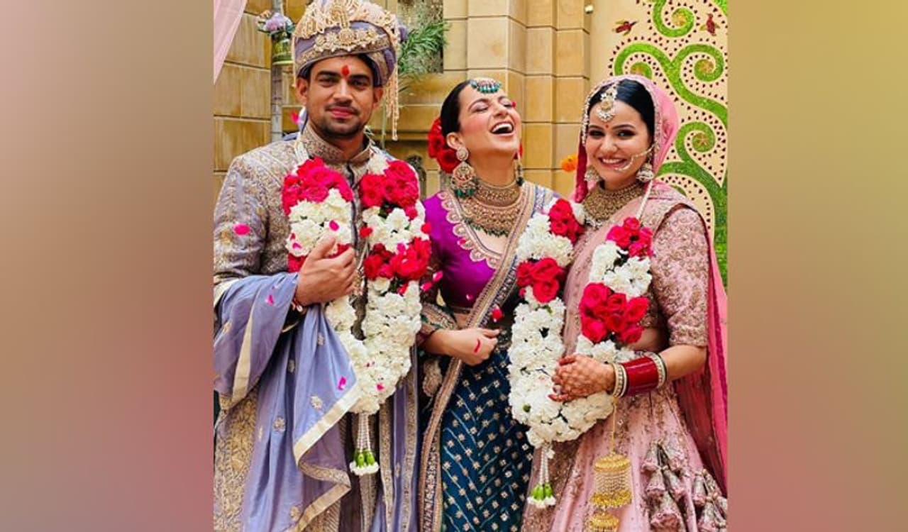 <p>ಪ್ರಪಂಚದ 100 ಟಾಪ್‌ ಹೋಟೆಲ್‌ಗಳ ಪಟ್ಟಿಯಲ್ಲಿ&nbsp;ಸ್ಥಾನ ಪಡೆದಿರುವ ಉದಯ್‌ಪುರ್‌ದ ಲೀಲಾ ಪ್ಯಾಲೆಸ್‌ ಸಖತ್‌ ಫೇಮಸ್‌.&nbsp;</p>