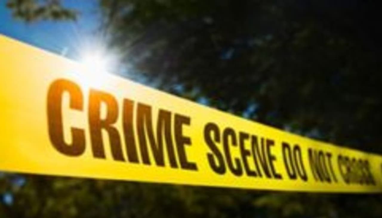 <p>The name of the deceased is Rumani Khan. He was a resident of Gwalapur in Barrackpore’s Number 18 ward. The incident caused a stir in the area.</p> <p>The name of the deceased is Rumani Khan. He was a resident of Gwalapur in Barrackpore’s Number 18 ward. The incident caused a stir in the area.</p>