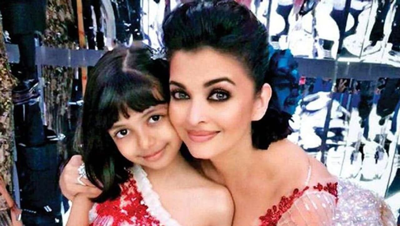 <p>Aishwarya Rai Bachchan and daughter Aaradhya is one of the cutest mother daughter duos</p> <p>Aishwarya Rai Bachchan and daughter Aaradhya is one of the cutest mother daughter duos</p>