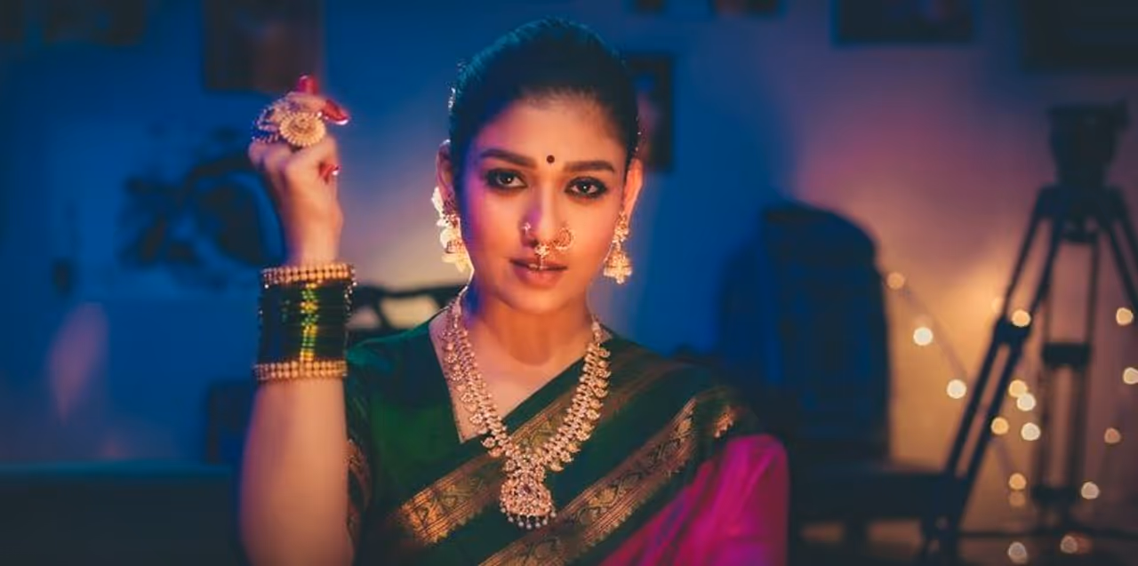 <p>Nayanthara's throwback video of her as an anchor in a Malayalam TV channel went viral on the internet. She reminded fans of the time she spent being on TV before making it big in the film industry</p> <p>Nayanthara's throwback video of her as an anchor in a Malayalam TV channel went viral on the internet. She reminded fans of the time she spent being on TV before making it big in the film industry</p>
