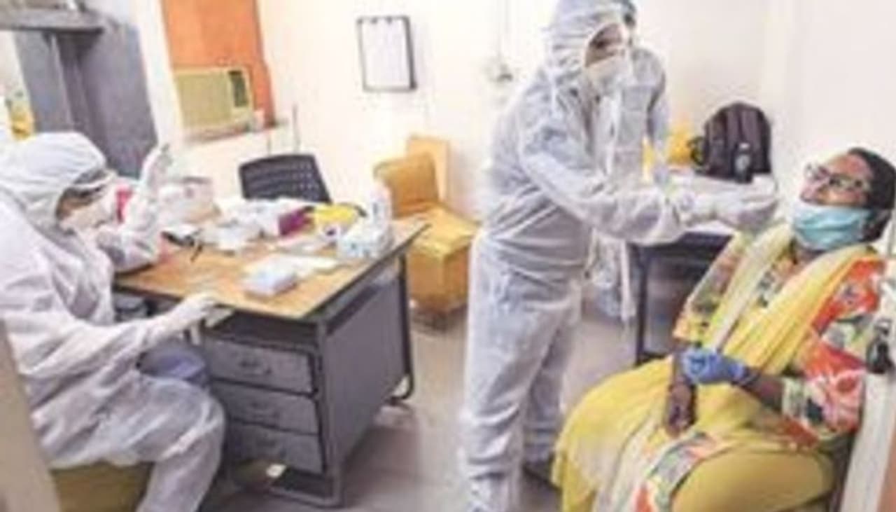 <p>The number of COVID 19 cases reported in India in a span of 24 hours dropped below 40,000 for the seventh time this month, taking the infection tally to 94.31 lakh, while the recoveries surged to 88,47,600, according to the Union Health Ministry's data updated on Monday.<br /> </p> <p>The number of COVID 19 cases reported in India in a span of 24 hours dropped below 40,000 for the seventh time this month, taking the infection tally to 94.31 lakh, while the recoveries surged to 88,47,600, according to the Union Health Ministry's data updated on Monday.<br /> </p>