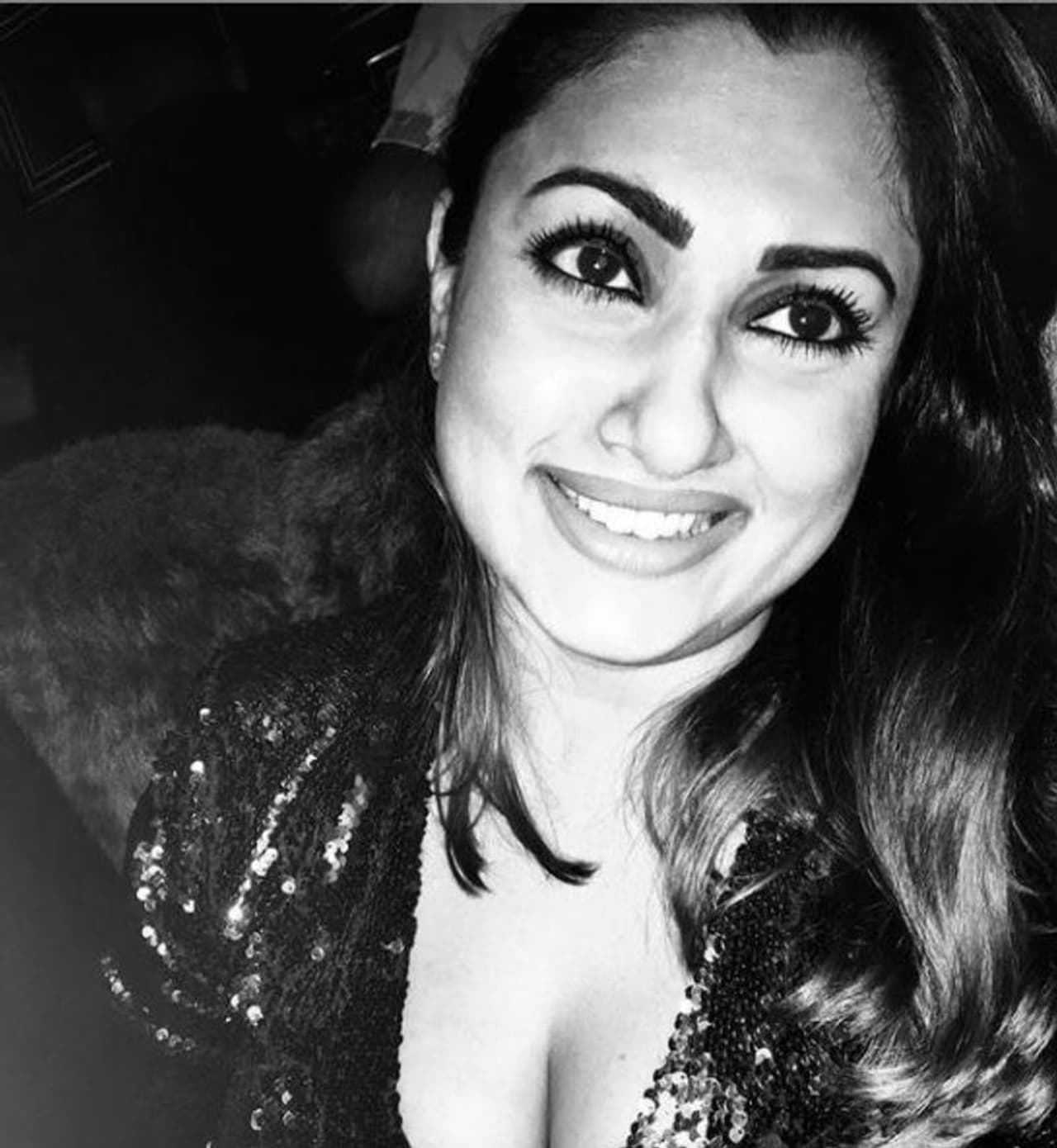 <h2> </h2><p>இயக்குனர் சுந்தர்.சி இயக்கத்தில் அஜித்குமார் நடிப்பில் வெளியான 'உன்னைத் தேடி' என்ற படம் மூலம் அறிமுகமானவர் மாளவிகா.</p> <h2> </h2><p>இயக்குனர் சுந்தர்.சி இயக்கத்தில் அஜித்குமார் நடிப்பில் வெளியான 'உன்னைத் தேடி' என்ற படம் மூலம் அறிமுகமானவர் மாளவிகா.</p>