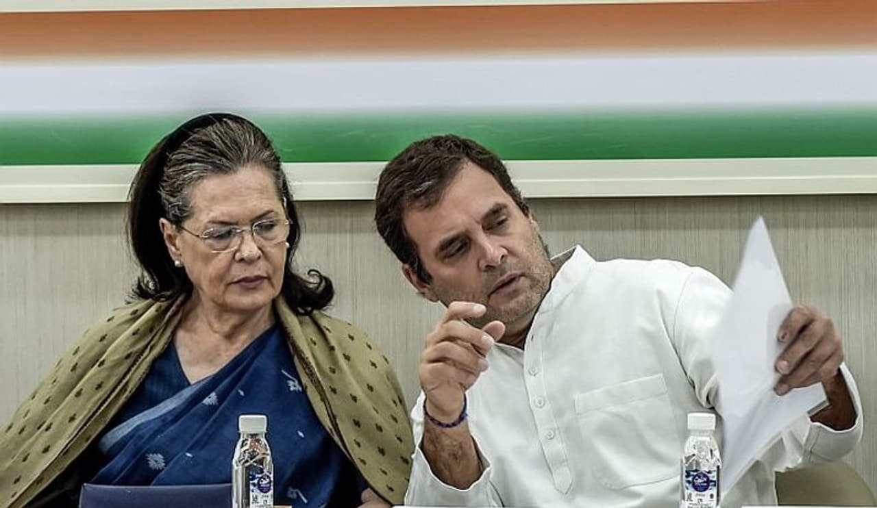 <p><strong>1) A liberal, secular, progressive practitioner </strong></p> <p><strong>1) A liberal, secular, progressive practitioner </strong></p>