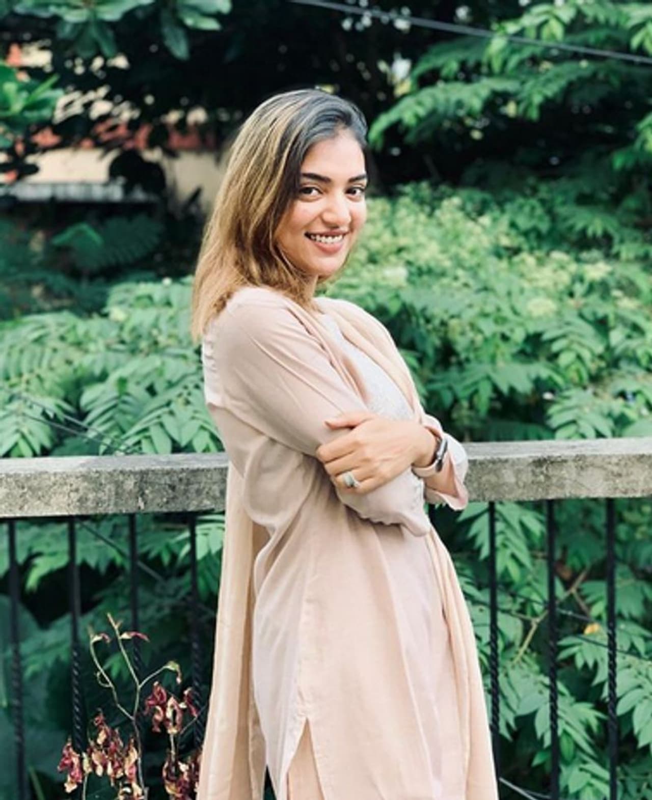 <p>ആദ്യമായി തെലുങ്ക് സിനിമയില് അഭിനയിക്കുകയാണ് നസ്രിയ.</p><p> </p> <p>ആദ്യമായി തെലുങ്ക് സിനിമയില് അഭിനയിക്കുകയാണ് നസ്രിയ.</p><p> </p>