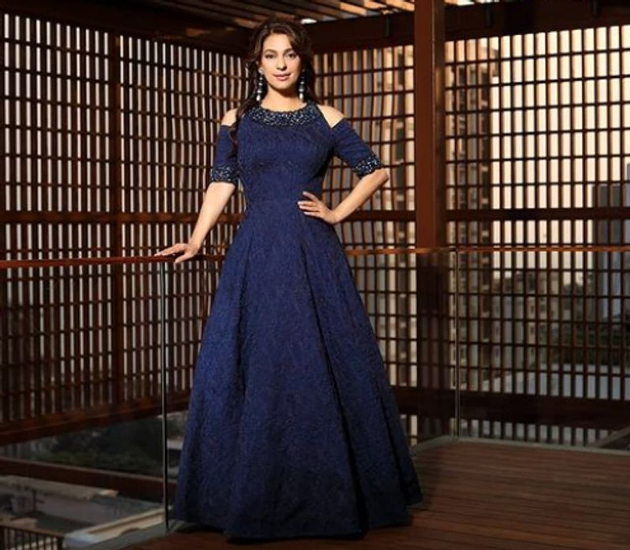 <p>ಬಾಲಿವುಡ್ ನಟಿ ಜೂಹಿ ಚಾವ್ಲಾಗೆ ಮಕ್ಕಳಂದ್ರೆ ಇಷ್ಟ ಇಲ್ಲ, ಮಕ್ಕಳಂದ್ರೇನೇ ಕಿರಿಕಿರಿ ಎನ್ನುತ್ತಾರೆ ನಟಿ.</p>