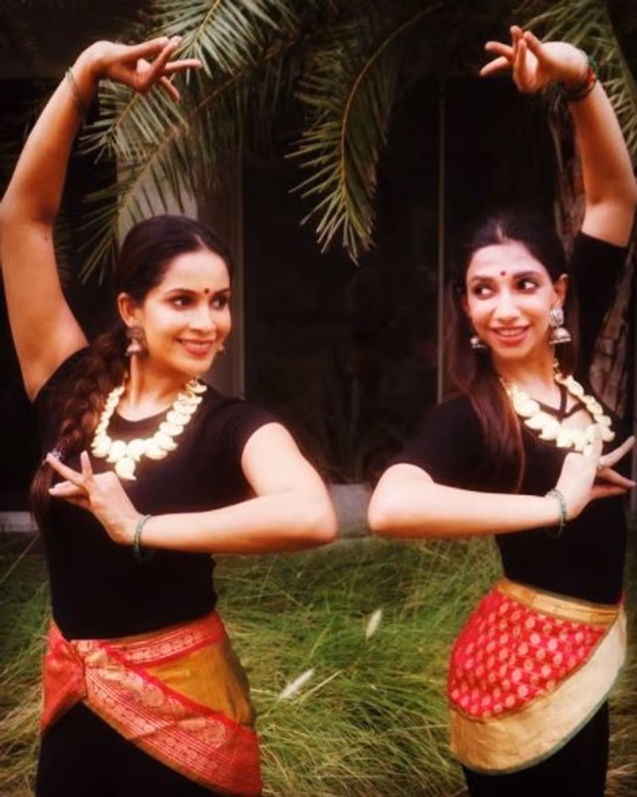 <p>விஜய் டிவி பாவனவுடன் சம்யுக்தா </p> <p>விஜய் டிவி பாவனவுடன் சம்யுக்தா </p>