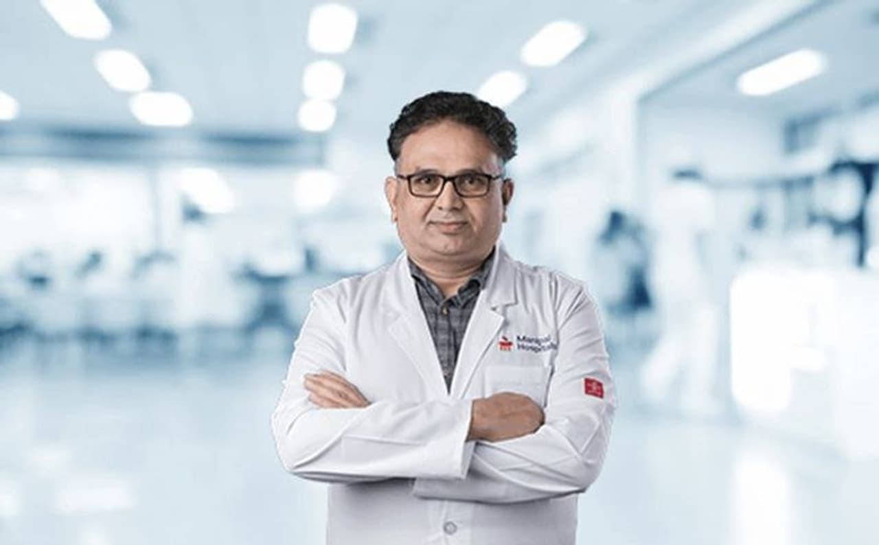 <p>Eminent cardiologist, <strong>Dr A Naga Srinivaas</strong>, Consultant for Interventional Cardiology at Manipal Hospitals, Whitefield lists 10 tips that will help you maintain a healthy heart</p> <p>Eminent cardiologist, <strong>Dr A Naga Srinivaas</strong>, Consultant for Interventional Cardiology at Manipal Hospitals, Whitefield lists 10 tips that will help you maintain a healthy heart</p>