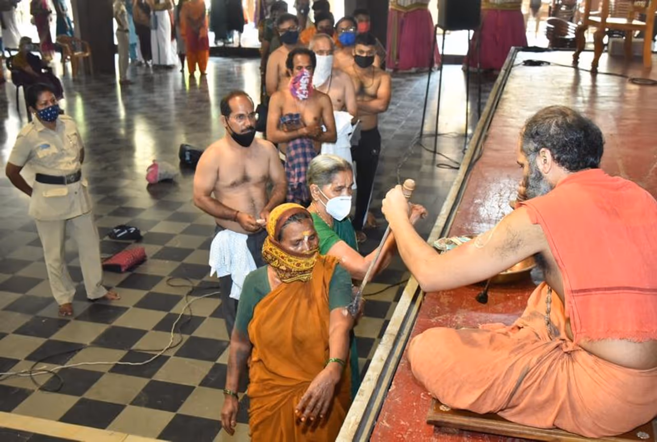 <p>ಉಡುಪಿ ಕೃಷ್ಣ ಮಠದಲ್ಲಿ ನಡೆದ ಅದ್ದೂರಿ ಕನಕ ಜಯಂತಿ</p> <p>ಉಡುಪಿ ಕೃಷ್ಣ ಮಠದಲ್ಲಿ ನಡೆದ ಅದ್ದೂರಿ ಕನಕ ಜಯಂತಿ</p>