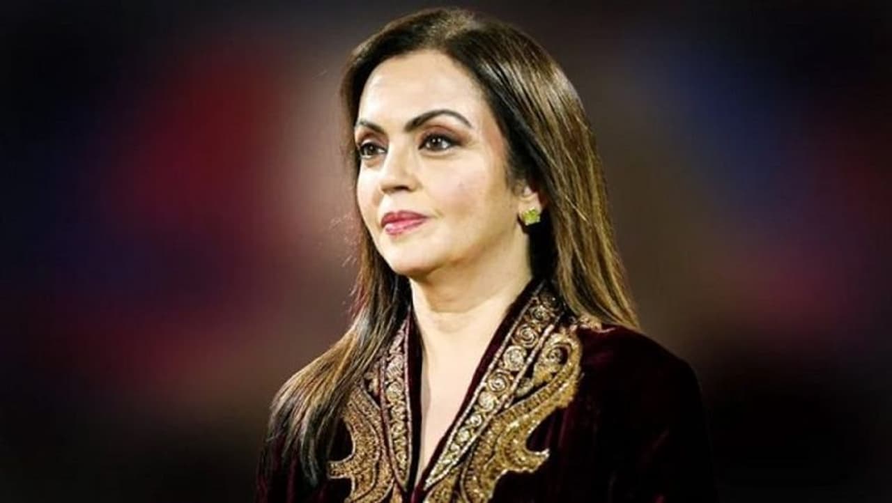<p><strong>Nita Ambani (Rank 1)</strong></p><p>\Nita Ambani, the non executive director of Reliance Industries Limited, is the wife of India's richest man Mukesh Ambani. Nita is the founder and chairperson of Reliance Foundation. She is also the founder and chairperson of Dhirubhai Ambani International School. Besides holding 7.5 million shares in Reliance Industries, she is also involved in social work.&nbsp;</p>