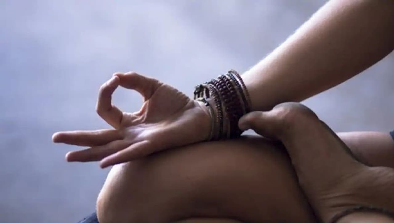 <p><strong>క్రమం తప్పని వ్యాయామంతో రోగనిరోధక శక్తిని కాపాడుకోవచ్చు. అందుకే రోజూ వ్యాయామం చేయడాన్ని ఆపకండి. </strong></p> <p><strong>క్రమం తప్పని వ్యాయామంతో రోగనిరోధక శక్తిని కాపాడుకోవచ్చు. అందుకే రోజూ వ్యాయామం చేయడాన్ని ఆపకండి. </strong></p>