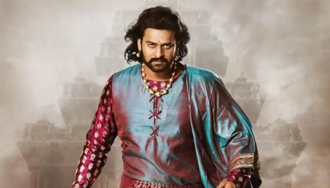 <p>ಬಾಹುಬಲಿ ಫೇಮ್ನ ಪ್ರಭಾಸ್ ಸೌತ್ನ ಸಖತ್ ಫೇಮಸ್ ನಟ. </p> <p>ಬಾಹುಬಲಿ ಫೇಮ್ನ ಪ್ರಭಾಸ್ ಸೌತ್ನ ಸಖತ್ ಫೇಮಸ್ ನಟ. </p>