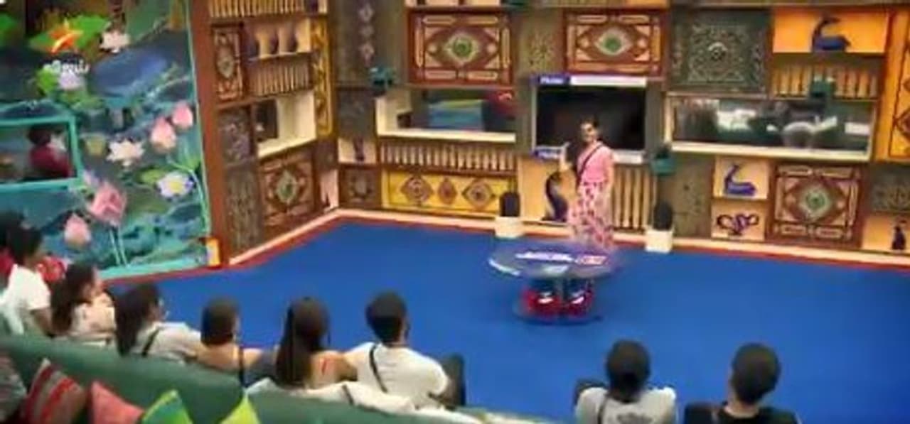 <p>இந்நிலையில், தற்போது பிக்பாஸ் விளையாட்டு மேலும் சூடு பிடிக்க துவங்கியுள்ளது.</p> <p>இந்நிலையில், தற்போது பிக்பாஸ் விளையாட்டு மேலும் சூடு பிடிக்க துவங்கியுள்ளது.</p>