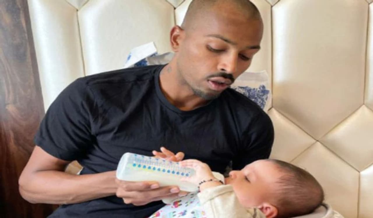 <p>Indian all rounder Hardik Pandya has set his place in Team India, owing to his explosive batting skills, besides being a handy pace bowler. Meanwhile, it is his personal life that remains a talking point among fans.</p> <p>Indian all rounder Hardik Pandya has set his place in Team India, owing to his explosive batting skills, besides being a handy pace bowler. Meanwhile, it is his personal life that remains a talking point among fans.</p>