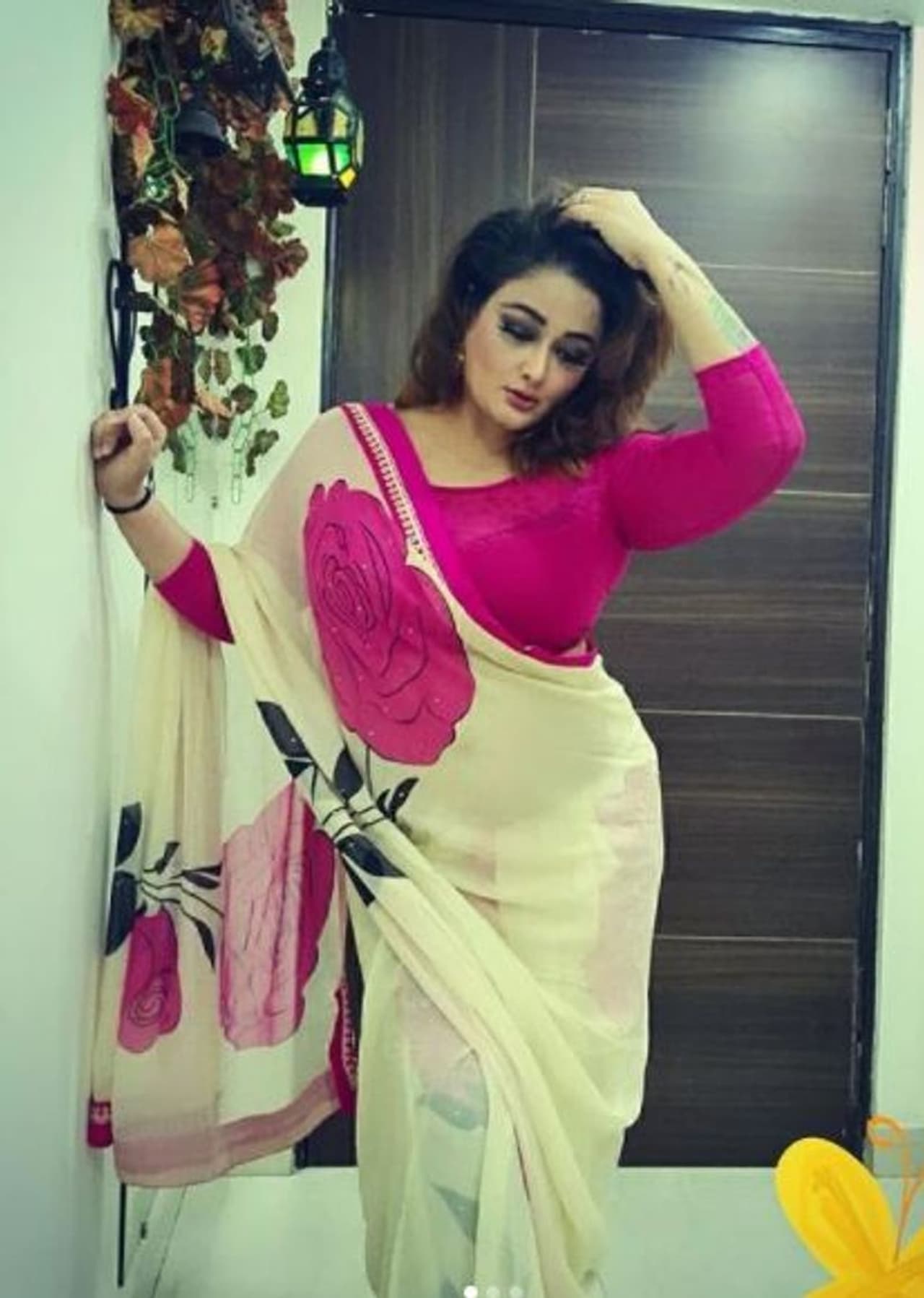 <h2>&nbsp;</h2><p>நடிகர் விக்ரம் நடிப்பில் வெளியான “ஜெமினி” படம் மூலம் தமிழில் அறிமுகமானவர் நடிகை கிரண்.</p>