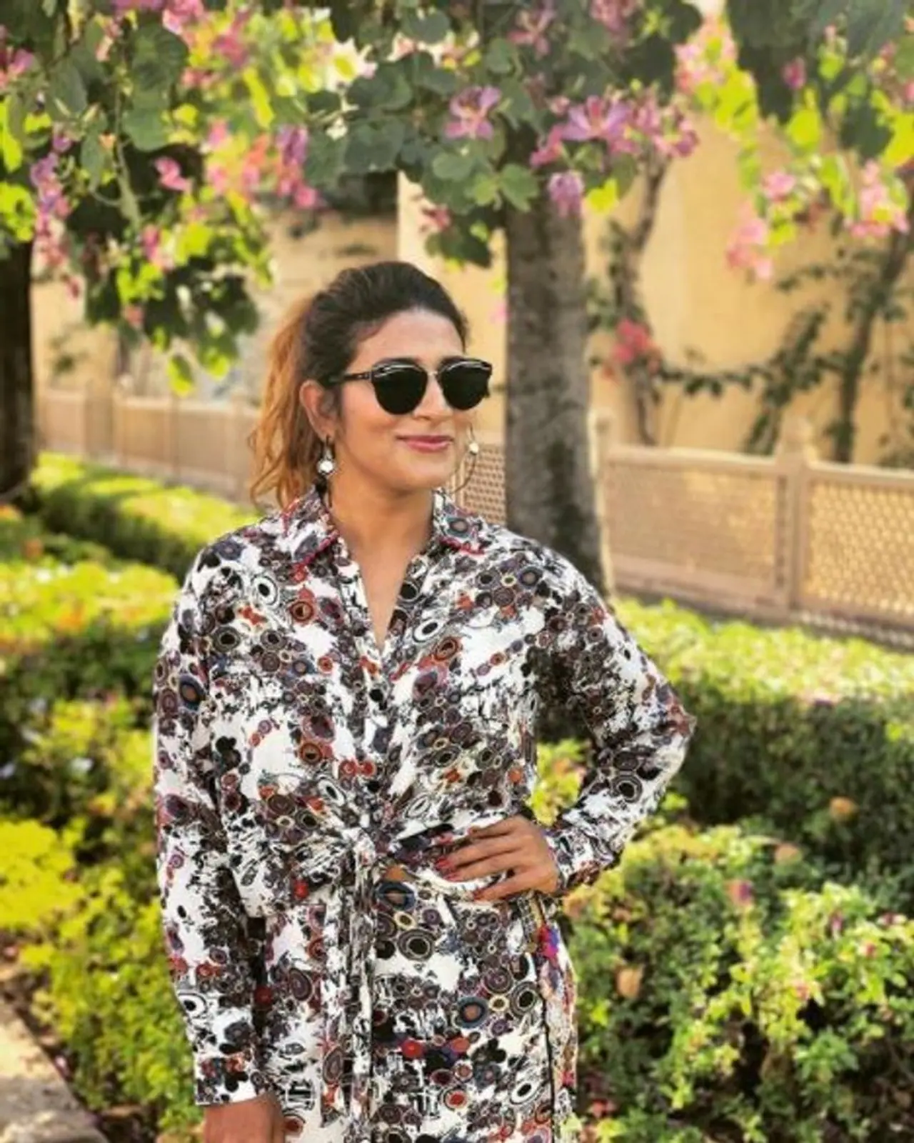 <p>ಮೆಗಾ ಸ್ಟಾರ್ ಚಿರಂಜೀವಿ ಹಿರಿಯ ಪುತ್ರಿ ಸುಶ್ಮಿತಾ.</p> <p>ಮೆಗಾ ಸ್ಟಾರ್ ಚಿರಂಜೀವಿ ಹಿರಿಯ ಪುತ್ರಿ ಸುಶ್ಮಿತಾ.</p>