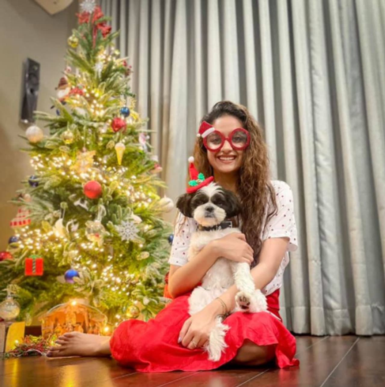 <p>മലയാളത്തിലൂടെയാണ് അഭിനയത്തില്‍ തുടക്കമെങ്കിലും തമിഴിലും തെലുങ്കിലുമാണ് കീര്‍ത്തി സുരേഷ് കൂടുതല്‍ ചിത്രങ്ങള്‍ ചെയ്‍തിട്ടുള്ളത്.</p>