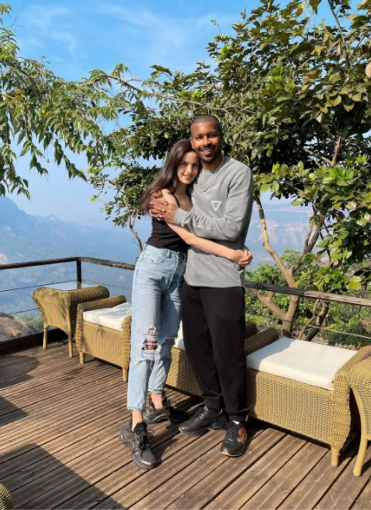 <p>Indian all rounder, Hardik Pandya is a popular name among the fans of Indian cricket, of late. Meanwhile, his wife, Natasa Stankovic, has also gained tremendous popularity, especially following her marriage.</p> <p>Indian all rounder, Hardik Pandya is a popular name among the fans of Indian cricket, of late. Meanwhile, his wife, Natasa Stankovic, has also gained tremendous popularity, especially following her marriage.</p>