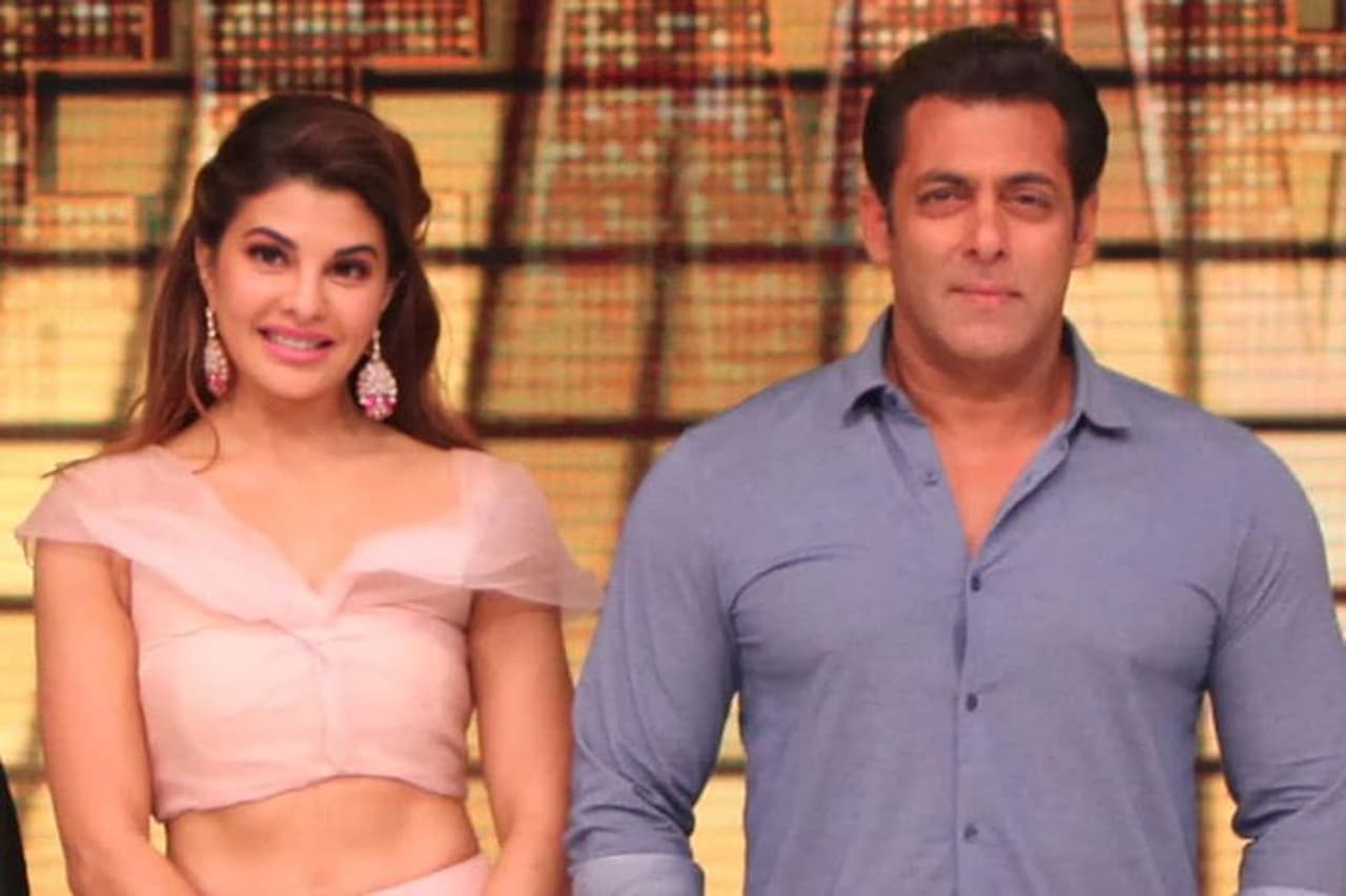 <p>We all know Bollywood's Miss Sunshine Jacqueline Fernandez recently launched her YOLO (You Only Live Once) Foundation to help share stories of aid and help the ones in need during these trying times. Just like Salman Khan, who has come forward and pledged to offer monetary help to 25,000 daily wage earners of the film industry, the Federation of Western Indian Cine Employees (FWICE).</p> <p>We all know Bollywood's Miss Sunshine Jacqueline Fernandez recently launched her YOLO (You Only Live Once) Foundation to help share stories of aid and help the ones in need during these trying times. Just like Salman Khan, who has come forward and pledged to offer monetary help to 25,000 daily wage earners of the film industry, the Federation of Western Indian Cine Employees (FWICE).</p>