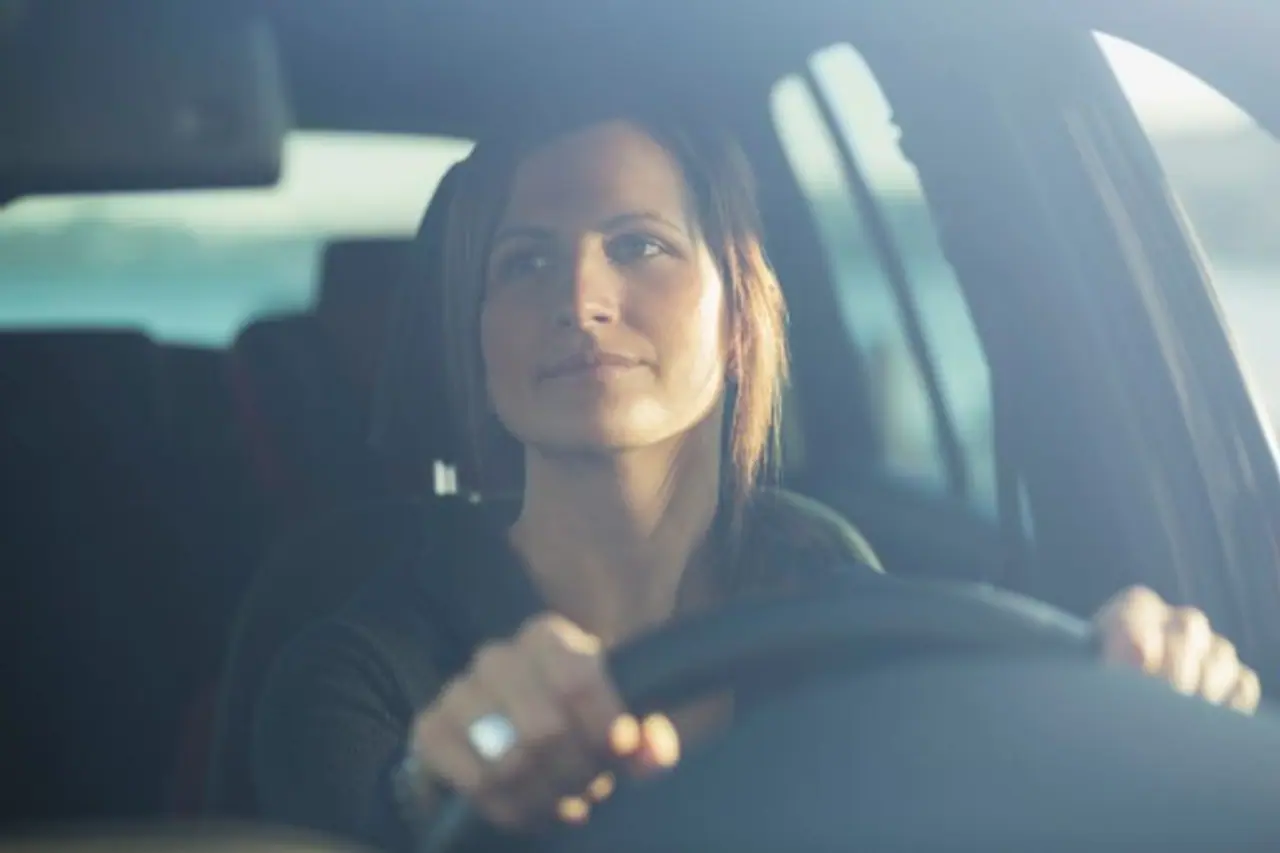 <p>Women are less likely to be distracted while driving than men, according to a study which debunks stereotypes about ladies being bad drivers.<br />&nbsp;</p>
