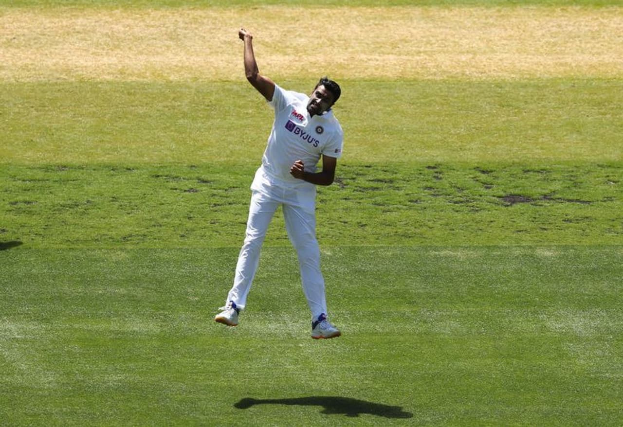 <p>Veteran Indian all rounder Ravichandran Ashwin is gelling in both the department in the longest format of the game. However, it is his off spins that have troubled batsmen all across.</p> <p>Veteran Indian all rounder Ravichandran Ashwin is gelling in both the department in the longest format of the game. However, it is his off spins that have troubled batsmen all across.</p>