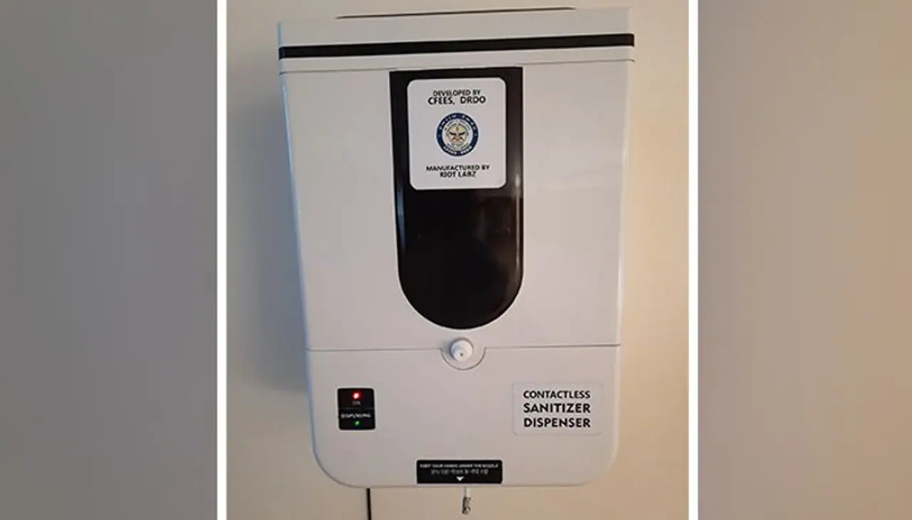 <p><strong>DRDO's automatic sanitiser & UV devices</strong></p><p>Defence Research and Development Organisation introduced two new technologies to prevent the spread of the Coronavirus. These included an automatic mist based sanitiser for use while entering public places and hand held ultraviolet devices capable of destroying the genetic material of Coronavirus.</p> <p><strong>DRDO's automatic sanitiser & UV devices</strong></p><p>Defence Research and Development Organisation introduced two new technologies to prevent the spread of the Coronavirus. These included an automatic mist based sanitiser for use while entering public places and hand held ultraviolet devices capable of destroying the genetic material of Coronavirus.</p>
