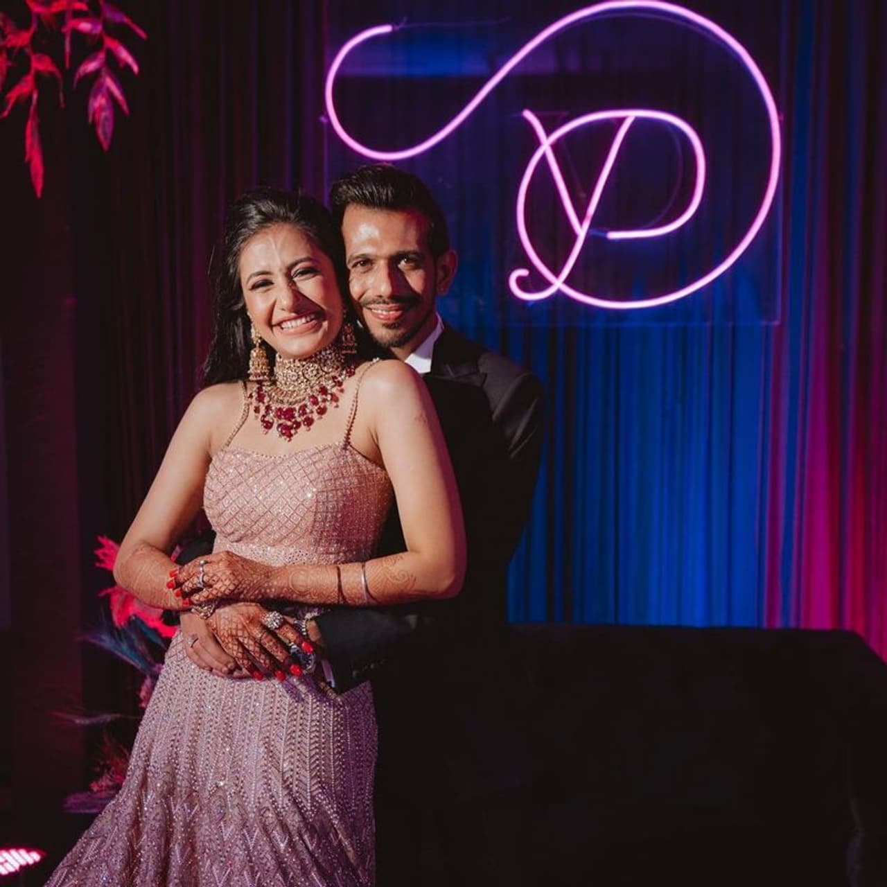 <p>Indian leg spinner, Yuzvendra Chaha; has set himself quite well in the international circuit for Team India, particularly in the limited overs. Same seems to be the case with his personal life, as he has got hitched with YouTube choregrapher, Dhanashree Verma.</p> <p>Indian leg spinner, Yuzvendra Chaha; has set himself quite well in the international circuit for Team India, particularly in the limited overs. Same seems to be the case with his personal life, as he has got hitched with YouTube choregrapher, Dhanashree Verma.</p>