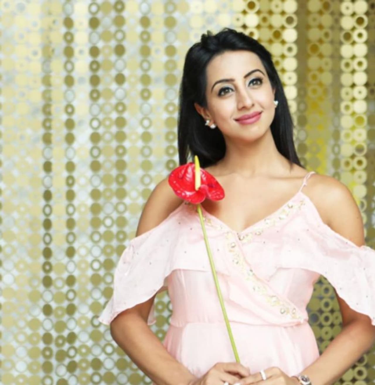 <p>ബംഗ്ളൂരു ക്രൈം ബ്രാഞ്ച് ആണ് സഞ്ജന ഗല്റാണിയെയും രാഗിണി ദ്വിവേദിയെയും സെപ്റ്റംബറില് അറസ്റ്റ് ചെയ്തത്.</p> <p>ബംഗ്ളൂരു ക്രൈം ബ്രാഞ്ച് ആണ് സഞ്ജന ഗല്റാണിയെയും രാഗിണി ദ്വിവേദിയെയും സെപ്റ്റംബറില് അറസ്റ്റ് ചെയ്തത്.</p>