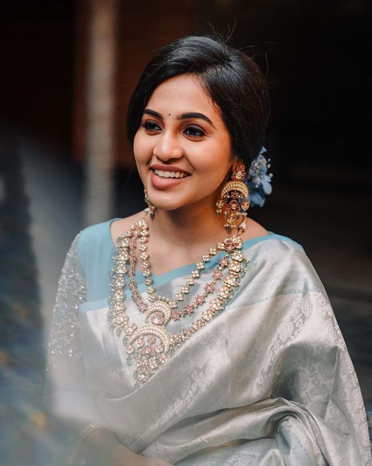 <p>ஆனந்த சிரிப்பில் மூழ்கிய பவானிஸ்ரீ&nbsp;</p>