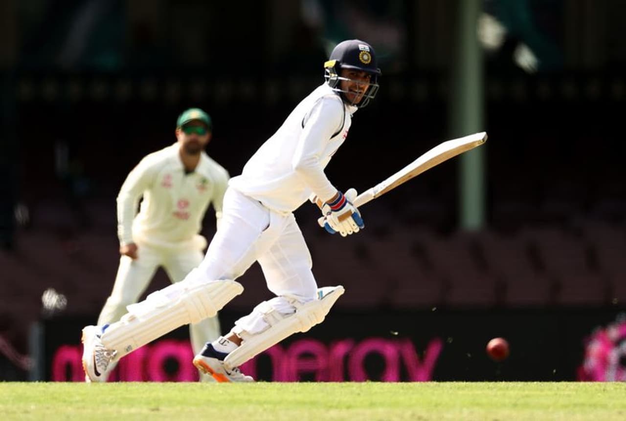 <p>On Friday, India stayed in control on Day 2 of the third Test for the Border Gavaskar Trophy at the Sydney Cricket Ground (SCG). At stumps, India was 96/2, while Shubman Gill's half century earlier put India in firm control, trailing by 242 runs.</p> <p>On Friday, India stayed in control on Day 2 of the third Test for the Border Gavaskar Trophy at the Sydney Cricket Ground (SCG). At stumps, India was 96/2, while Shubman Gill's half century earlier put India in firm control, trailing by 242 runs.</p>