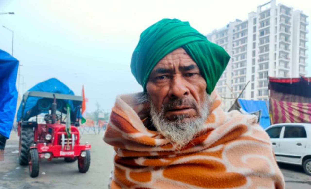 <p>നാല്‍പത്തിനാലാം ദിവസം നടന്ന എട്ടാം വട്ട ചര്‍ച്ചയിലും നിയമം പിന്‍വലിക്കില്ലെന്ന നിലപാടില്‍ ഉറച്ച് നിന്ന കേന്ദ്രസര്‍ക്കാര്‍ കര്‍ഷകരോട് കോടതിയില്‍ പോകാന്‍ ആവശ്യപ്പെട്ടതോടെ സമരം അനന്തമായി നീളുമെന്ന ആശങ്ക സൃഷ്ടിക്കാന്‍ കഴിഞ്ഞു. സമരം തീർക്കാൻ സുപ്രീംകോടതി ഇടപെട്ട് സമിതി രൂപീകരിക്കുന്നതിനെ എതിർക്കേണ്ടതില്ലെന്നാണ് കേന്ദ്രസര്‍ക്കാര്‍ തീരുമാനം.&nbsp;</p>