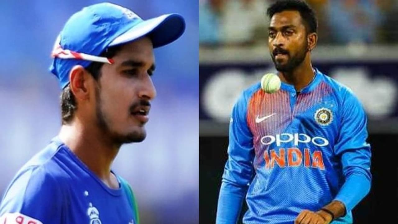 <p>కొన్నాళ్ల క్రిందట దీపక్ హుడాను అందరి ముందు తీవ్రంగా దూషిస్తూ, అవమానించినట్టు ఆరోపణలు ఎదుర్కొన్నాడు కృనాల్ పాండ్యా. అయితే ఆ గొడవకు సంబంధించి ఎలాంటి వీడియో అందుబాటులో లేకపోవడంతో హుడానే దోషిగా తేల్చింది బరోడా క్రికెట్ అసోసియేషన్.</p> <p>కొన్నాళ్ల క్రిందట దీపక్ హుడాను అందరి ముందు తీవ్రంగా దూషిస్తూ, అవమానించినట్టు ఆరోపణలు ఎదుర్కొన్నాడు కృనాల్ పాండ్యా. అయితే ఆ గొడవకు సంబంధించి ఎలాంటి వీడియో అందుబాటులో లేకపోవడంతో హుడానే దోషిగా తేల్చింది బరోడా క్రికెట్ అసోసియేషన్.</p>