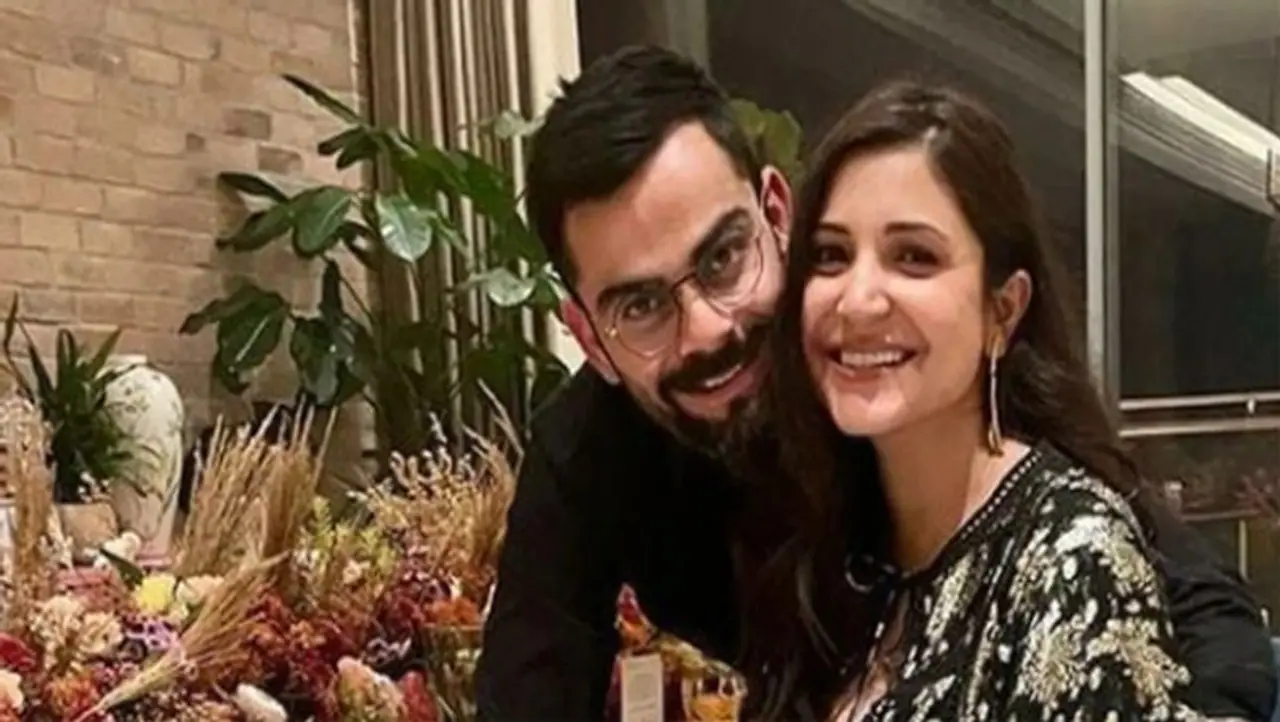 <p>Indian skipper Virat Kohli and Anushka Sharma have been blessed with a baby girl on Monday. Both Kohli and Anushka took to their social media handles to share the fantastic news.</p> <p>Indian skipper Virat Kohli and Anushka Sharma have been blessed with a baby girl on Monday. Both Kohli and Anushka took to their social media handles to share the fantastic news.</p>