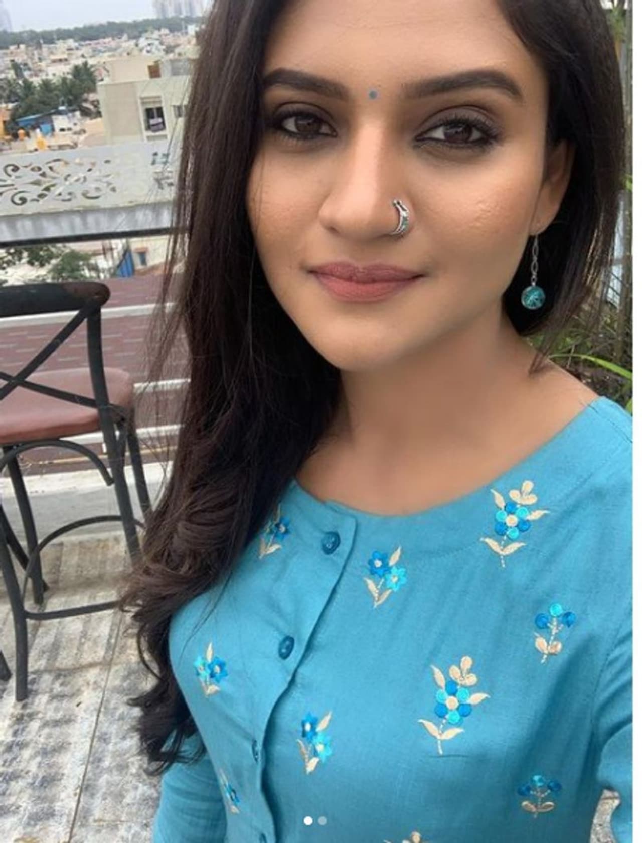 <p>ಕನ್ನಡತಿ ಸೀರಿಯಲ್ ನಟಿ ರಂಜನಿ ರಾಘವನ್ ಹೊಸ ಲುಕ್‌ನಲ್ಲಿ ಕಾಣಿಸಿಕೊಂಡಿದ್ದಾರೆ.</p>