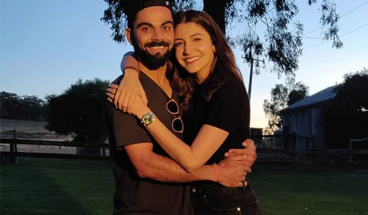 <p>Indian skipper Virat Kohli has a task at hand in the ongoing Indian Premier League, as he looks to lead Royal Challengers Bangalore to its maiden IPL glory. Nonetheless, he is enjoying his personal life with his Bollywood wife, Anushka Sharma.</p>