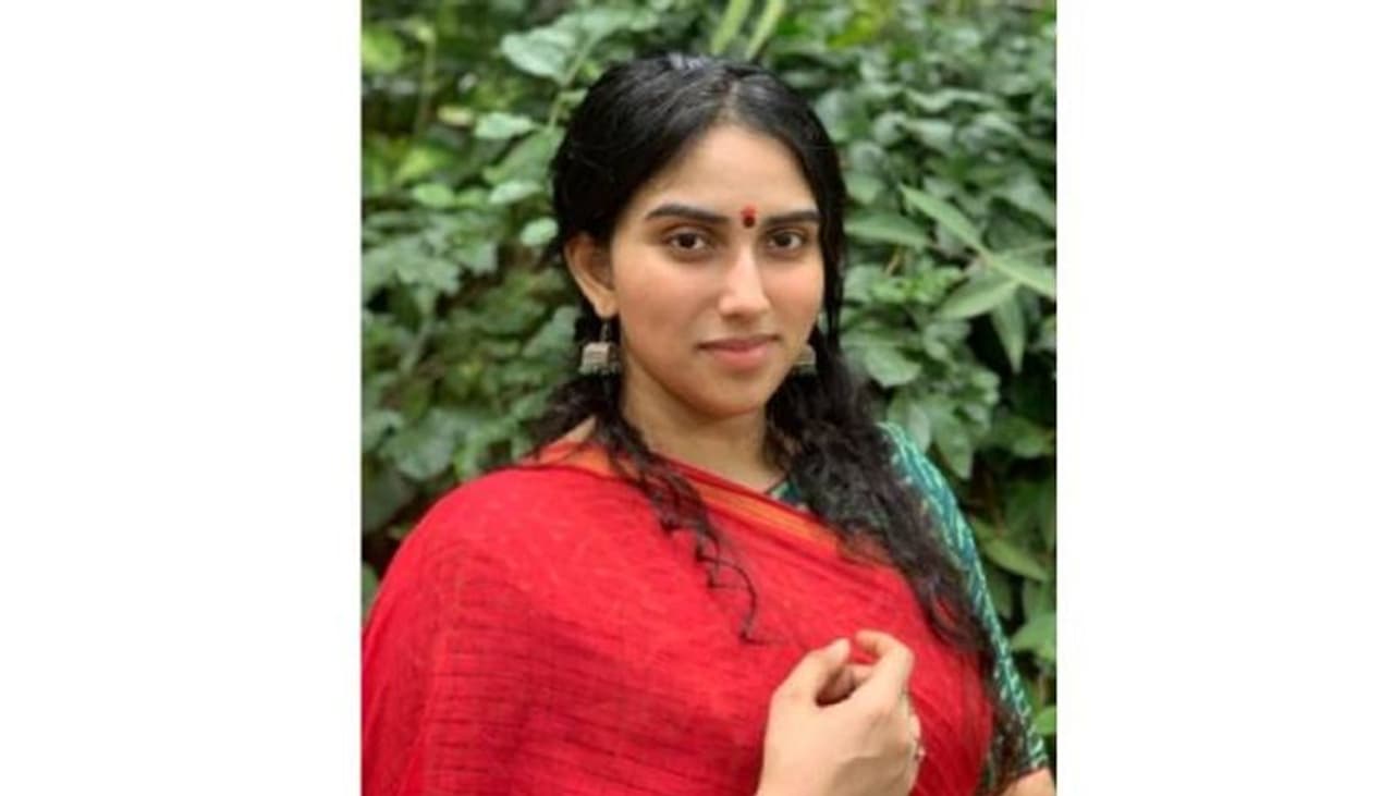 സോഷ്യല് മീഡിയയിലും വളരെ അധികം സജ്ജീവമാണ് മാളവിക. മാളവികയുടെ ഏറ്റവും പുത്തന് ചിത്രങ്ങളാണ് ഇപ്പോള് സോഷ്യല് മീഡിയയില് ശ്രദ്ധ നേടുന്നത്. സോഷ്യല് മീഡിയയിലും വളരെ അധികം സജ്ജീവമാണ് മാളവിക. മാളവികയുടെ ഏറ്റവും പുത്തന് ചിത്രങ്ങളാണ് ഇപ്പോള് സോഷ്യല് മീഡിയയില് ശ്രദ്ധ നേടുന്നത്.