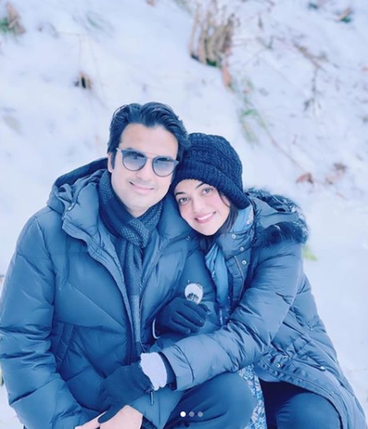 <p>ನಟಿ ಕಾಜಲ್ ಅಗರ್ವಾಲ್ ಹನಿಮೂನ್ ಫೋಟೋಗಳನ್ನು ಸೋಷಿಯಲ್ ಮೀಡಿಯಾದಲ್ಲಿ ಶೇರ್ ಮಾಡಿದ್ದಾರೆ.</p>