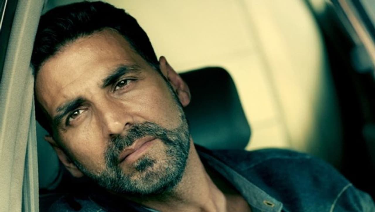 <p>Akshay Kumar, who was called the 'Ultimate Casanova' of Bollywood, has once revealed that a girl rejected him just because he could not kiss her properly.</p> <p>Akshay Kumar, who was called the 'Ultimate Casanova' of Bollywood, has once revealed that a girl rejected him just because he could not kiss her properly.</p>