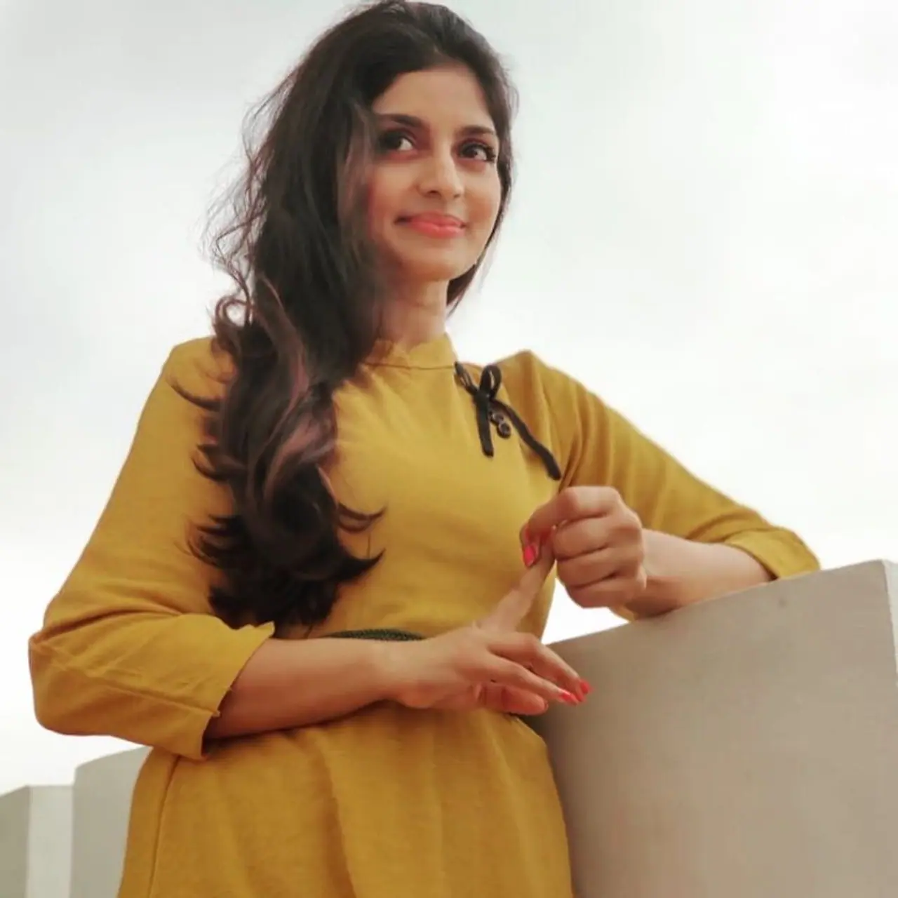 <p>கொரோனா லாக்டவுன் முடிந்து அனைவரும் மெல்ல இயல்பு நிலைக்கு திரும்பி வரும் நிலையில், சின்னத்திரை, வெள்ளித்திரை பிரபலங்கள் பலருடைய திருமண அறிவிப்பு வெளியாகி வருகிறது. தற்போது சிவகார்த்திகேயன் பட நடிகைக்கு திருமணம் நடைபெற உள்ளது. </p> <p>கொரோனா லாக்டவுன் முடிந்து அனைவரும் மெல்ல இயல்பு நிலைக்கு திரும்பி வரும் நிலையில், சின்னத்திரை, வெள்ளித்திரை பிரபலங்கள் பலருடைய திருமண அறிவிப்பு வெளியாகி வருகிறது. தற்போது சிவகார்த்திகேயன் பட நடிகைக்கு திருமணம் நடைபெற உள்ளது. </p>