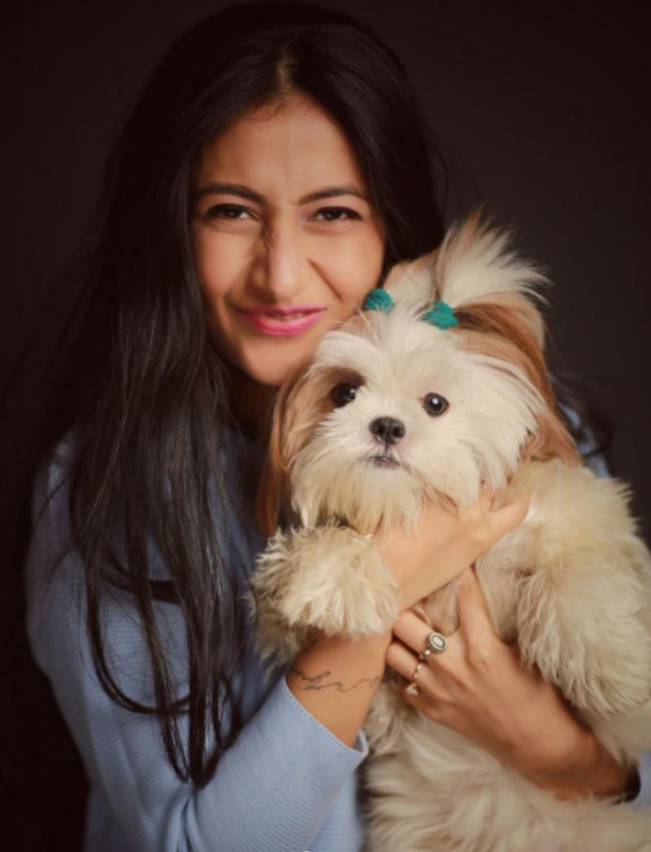 <p>ಭಾರತೀಯ ತಂಡದ ಲೆಗ್ ಸ್ಪಿನ್ನರ್ ಯುಜ್ವೇಂದ್ರ ಚಾಹಲ್ ಅವರ ಪತ್ನಿ &nbsp;ಡ್ಯಾನ್ಸ್ ವಿಡಿಯೋಗಳು ಸಖತ್‌ ಸೌಂಡ್‌ ಮಾಡುತ್ತಿವೆ.&nbsp;</p>