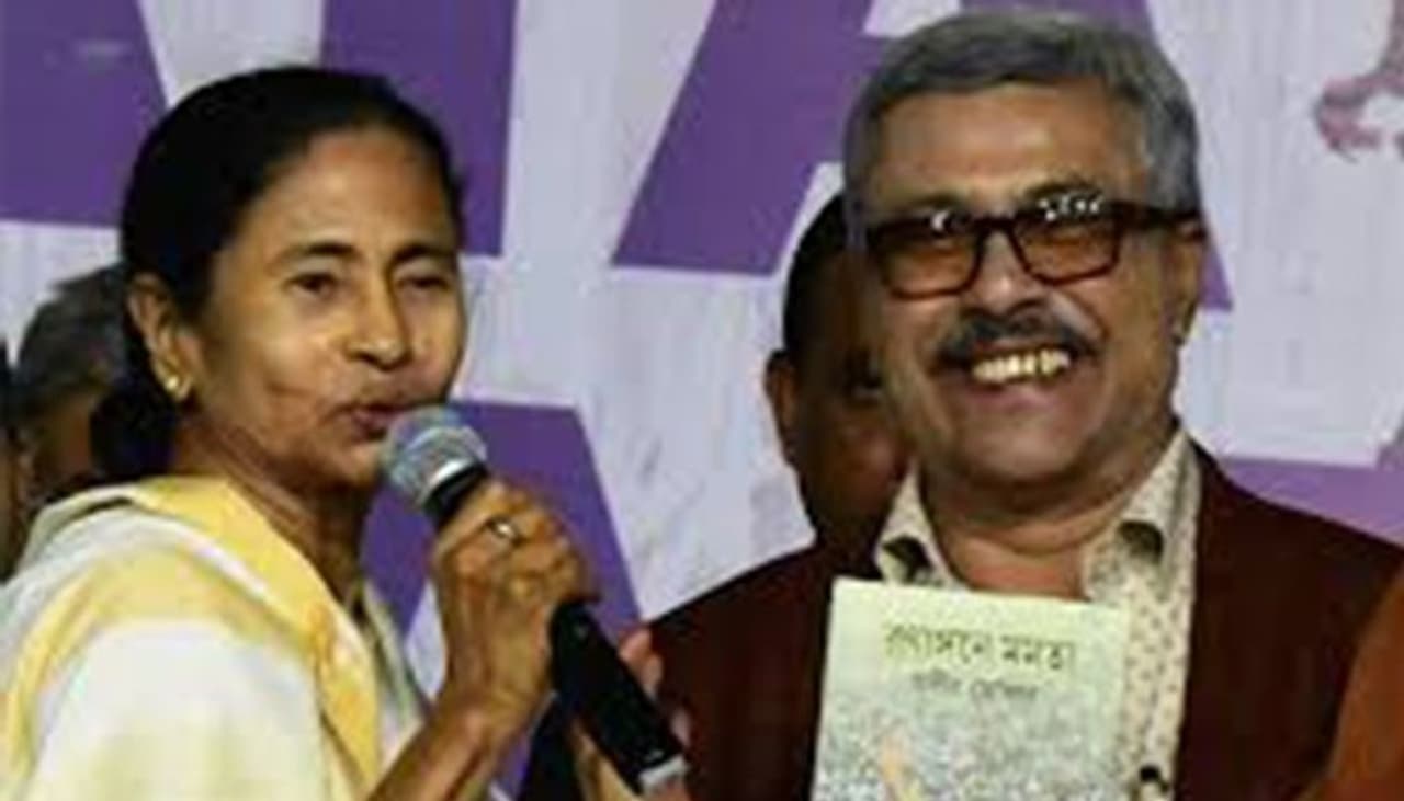 <p>Prabir Ghoshal resigned as a member of the Hooghly district committee and also quit as TMC spokesperson.<br />&nbsp;</p>