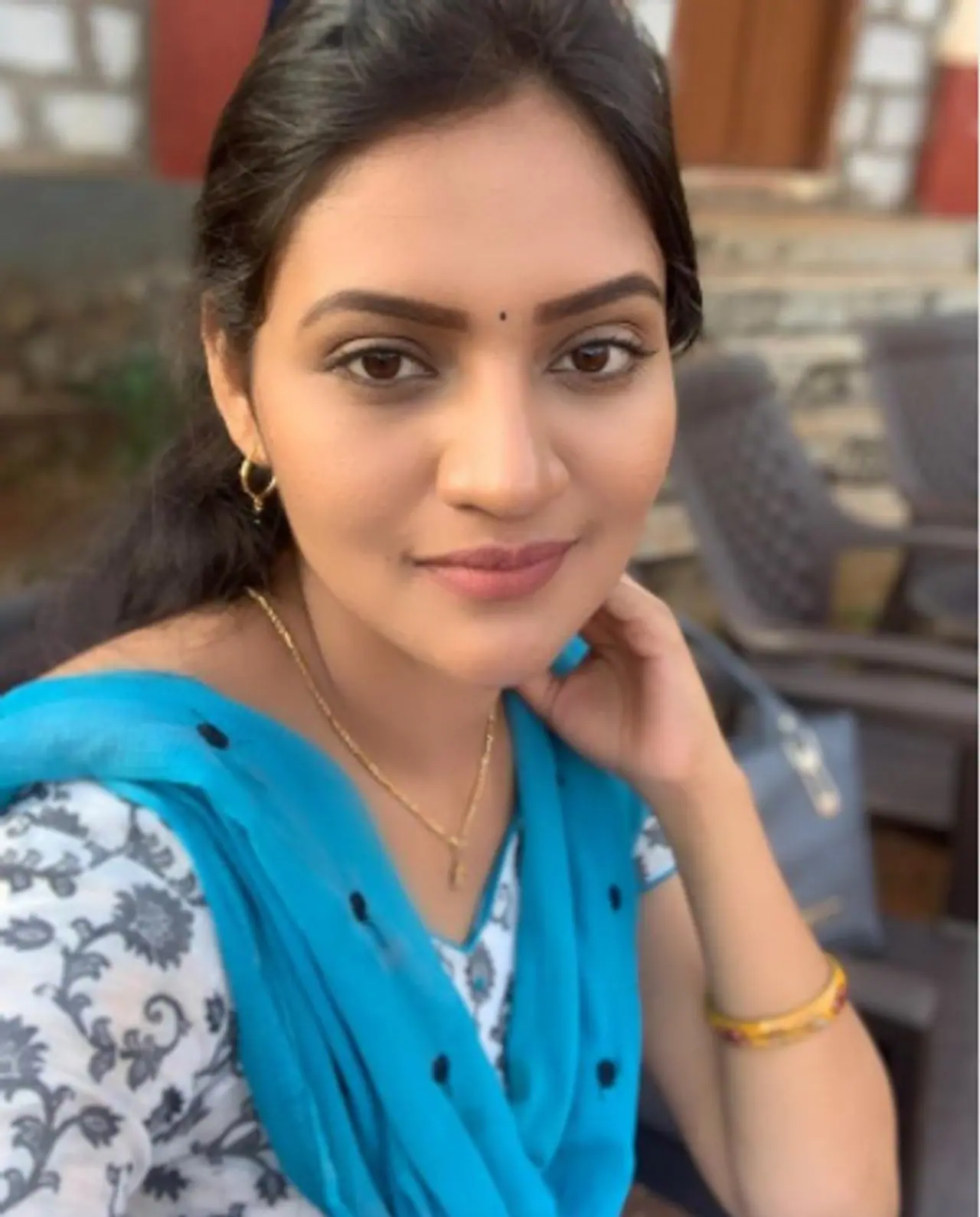 <p>ನೋ ಫೀಲ್ ಬ್ಲೂ ಎಂದಿದ್ದಾರೆ ರಂಜನಿ. ನೀಲ ಬಟ್ಟೆ ಧರಿಸಿದ್ದಾಗ ನೋವೇ ಇಲ್ಲ ಎಂದಿದ್ದಾರೆ ಕನ್ನಡತಿ ನಟಿ.</p>