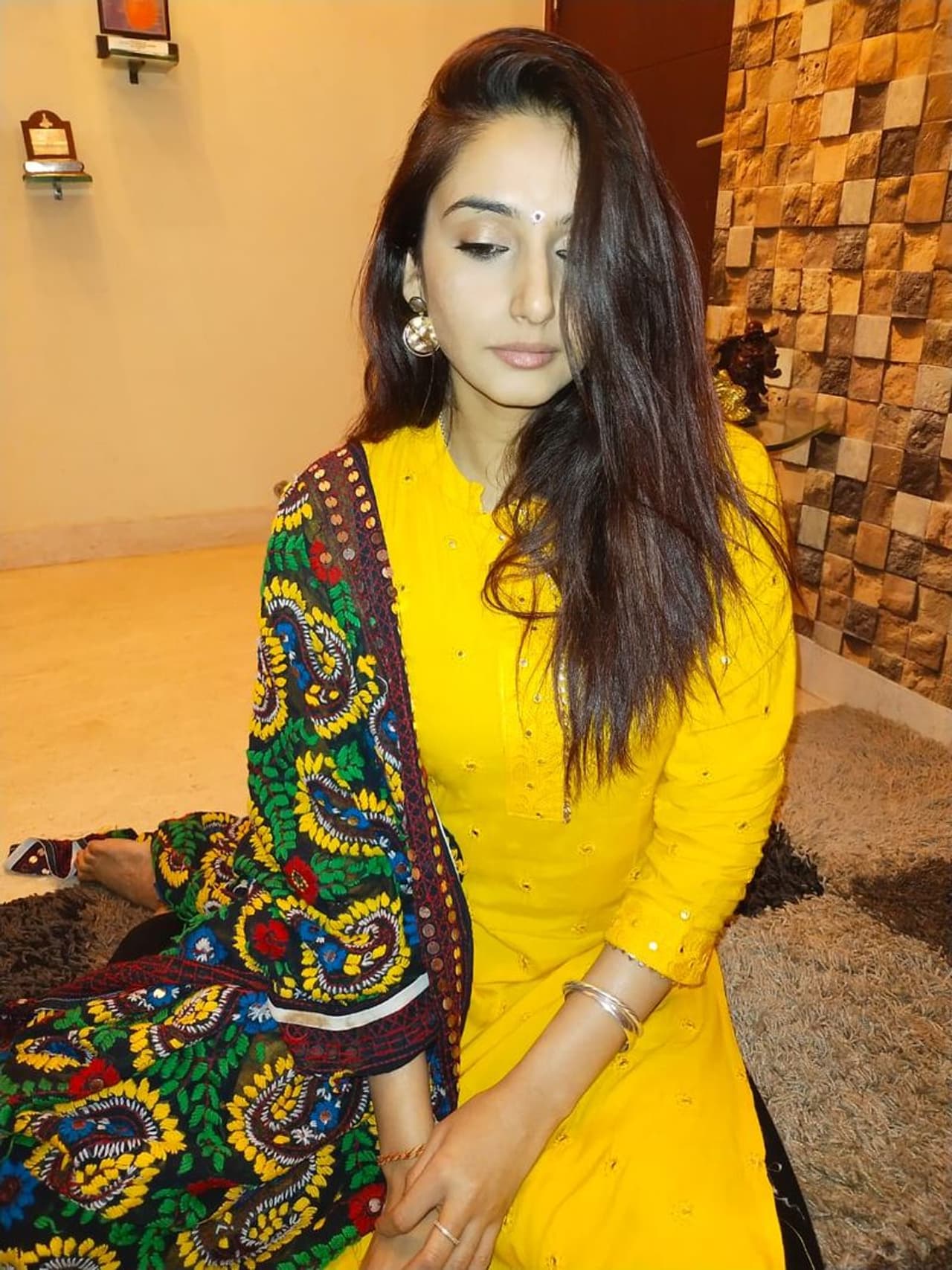 <p>ಹೊಸ ವರ್ಷವನ್ನು ಮನೆಯವರ ಜೊತೆ ಮತ್ತೆ ಆಚರಣೆ ಮಾಡಿದ ರಾಗಿಣಿ.</p>