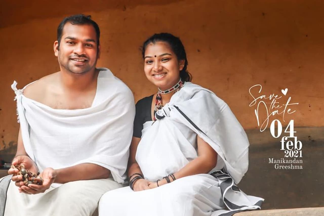 <p>എംബിഎ ബിരുദ്ധധാരിയായ മണികണ്ഠന്‍ പൂക്കോട് കേരള വെറ്ററിനറി ആന്‍റ് ആനിമല്‍സ് സയന്‍സ് യൂണിവേഴ്സിറ്റിയില്‍ വൈല്‍ഡ് ലൈഫ് ഡിപ്പാര്‍ട്ട്മെന്‍റില്‍ ഗോത്രമിഷന്‍റെ ടീച്ചിങ്ങ് അസിസ്റ്റന്‍റായി ജോലി ചെയ്യുന്നു. ഗ്രീഷ്മ, നേഴ്സിങ്ങ് കോഴ്സ് കഴിഞ്ഞു. ഇപ്പോള്‍ ജോലിയൊന്നും ചെയ്യുന്നില്ല.&nbsp;</p>