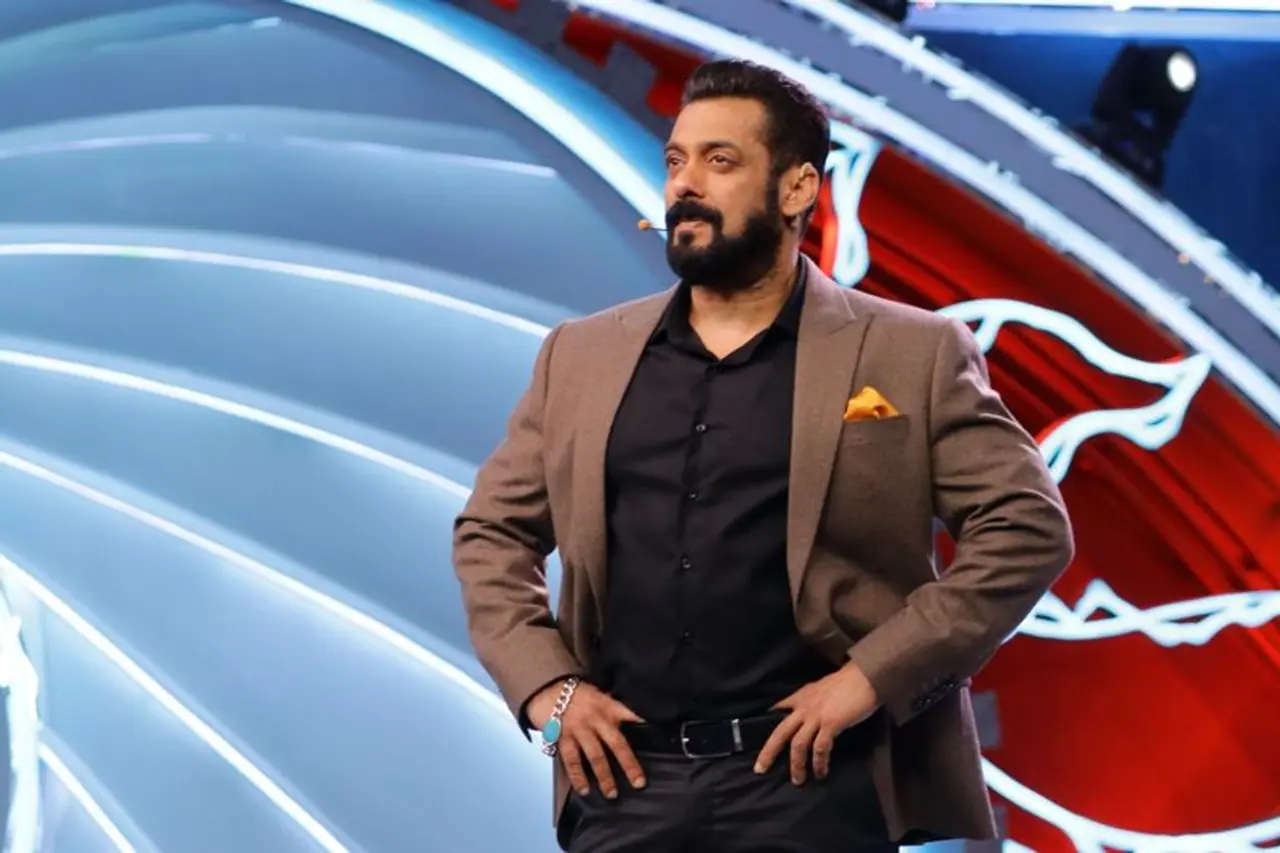 <p style="text align: justify;">He makes it a point to address the times when the contestants have gone overboard and explains where they have gone wrong.</p>