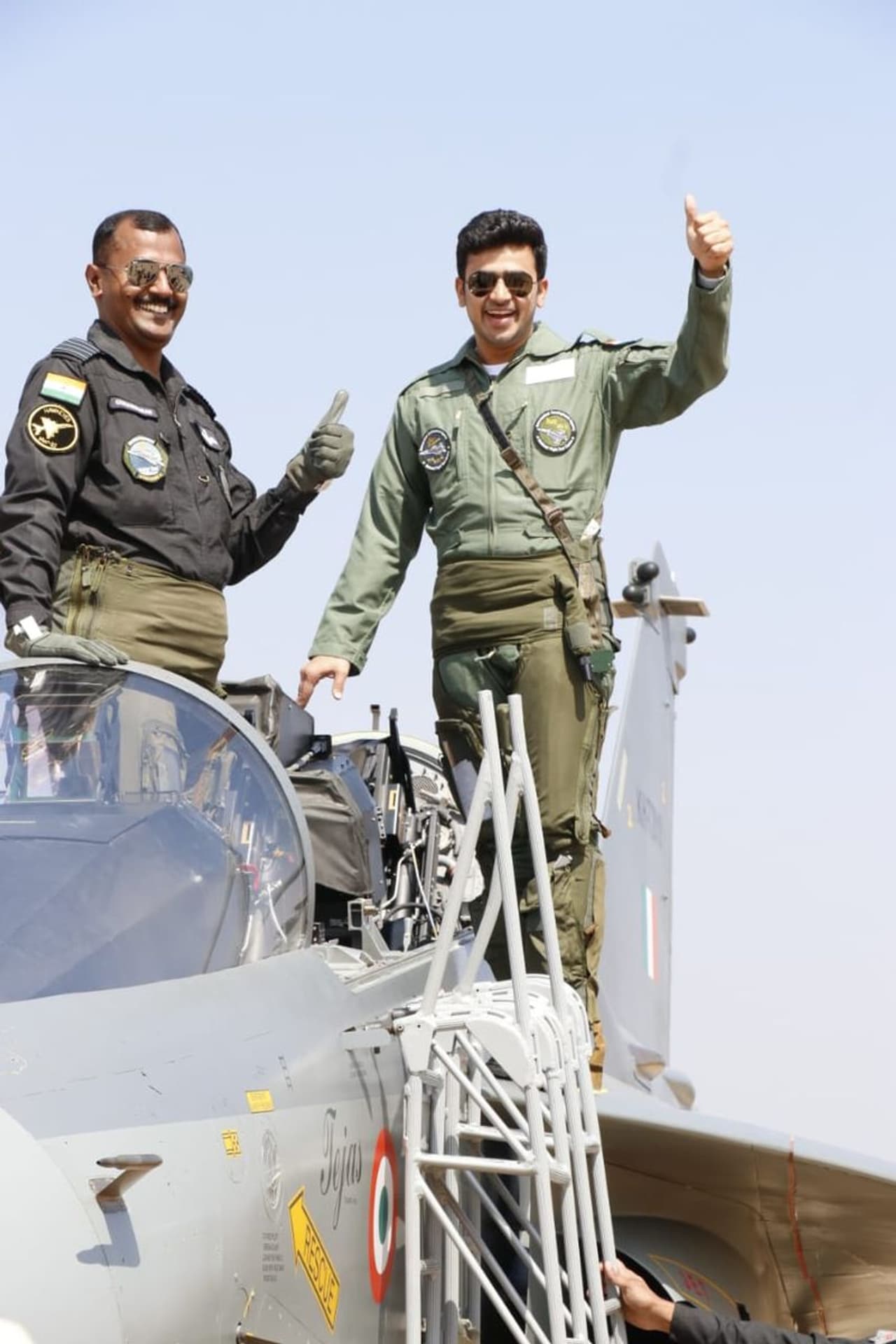 <p>ಭಾರತೀಯ ನಿರ್ಮಾಣದ ಏರ್ ಕ್ರಾಫ್ಟ್ ಅದ್ಭುತವಾಗಿದೆ. ಲಘು ಯುದ್ಧ ವಿಮಾನ ನಿರ್ಮಾಣ ಮಾಡಿದ ಇಂಜಿನಿಯರ್, ಸಿಬ್ಬಂದಿಗೆ ಗೌರವ ಸಲ್ಲಿಸಬೇಕಾಗುತ್ತದೆ ಎಂದು ತೇಜಸ್ವಿ ಸೂರ್ಯ</p> <p>ಭಾರತೀಯ ನಿರ್ಮಾಣದ ಏರ್ ಕ್ರಾಫ್ಟ್ ಅದ್ಭುತವಾಗಿದೆ. ಲಘು ಯುದ್ಧ ವಿಮಾನ ನಿರ್ಮಾಣ ಮಾಡಿದ ಇಂಜಿನಿಯರ್, ಸಿಬ್ಬಂದಿಗೆ ಗೌರವ ಸಲ್ಲಿಸಬೇಕಾಗುತ್ತದೆ ಎಂದು ತೇಜಸ್ವಿ ಸೂರ್ಯ</p>