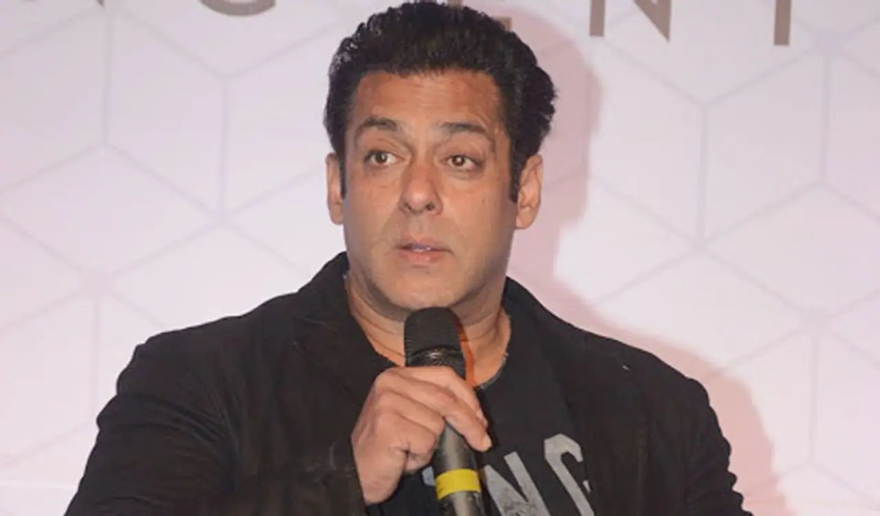 <p>Social media and news channels are going on and on ranting after Rihanna tweeted in support of the Farmers' Protest going on in India. Indian celebrities have also taken to their respective social media handles to talk about India Together and India Against Propaganda.</p> <p>Social media and news channels are going on and on ranting after Rihanna tweeted in support of the Farmers' Protest going on in India. Indian celebrities have also taken to their respective social media handles to talk about India Together and India Against Propaganda.</p>